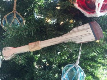 Wooden Decorative Squared Rowing Boat Oar Christmas Ornament 12" (style: Hayden)