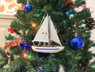 Wooden Sailboat Model Christmas Tree Ornament (style: Blue)